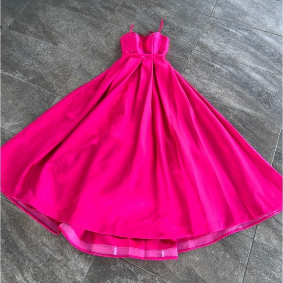 Bee Darlin Pink Maxi Dress Size 0 Pockets Formal Prom Barbie - Picture 2 of 14